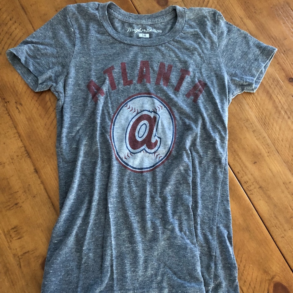 FINAL SALE Fitted Atlanta Braves T-Shirt gray S